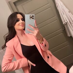 House of Harlow - Pink Blazer